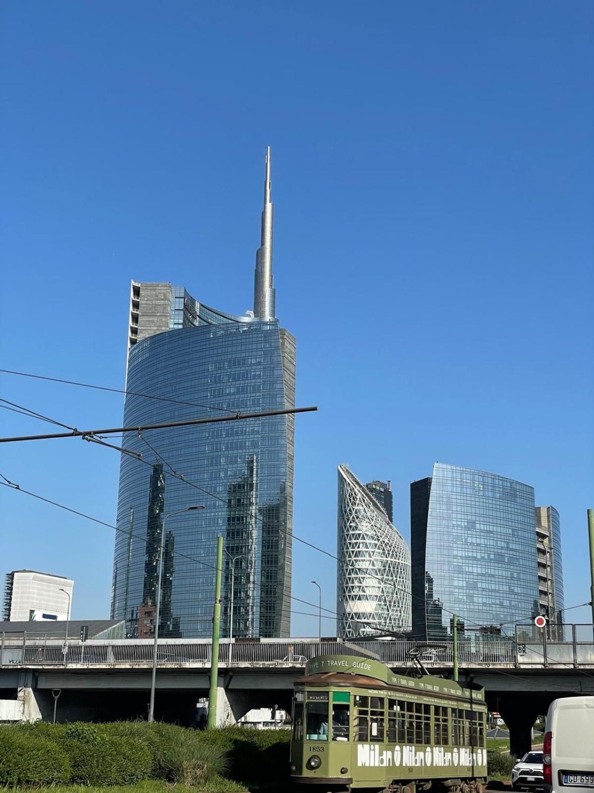 Regina By The Blue Twins Apartments Milano Eksteriør billede